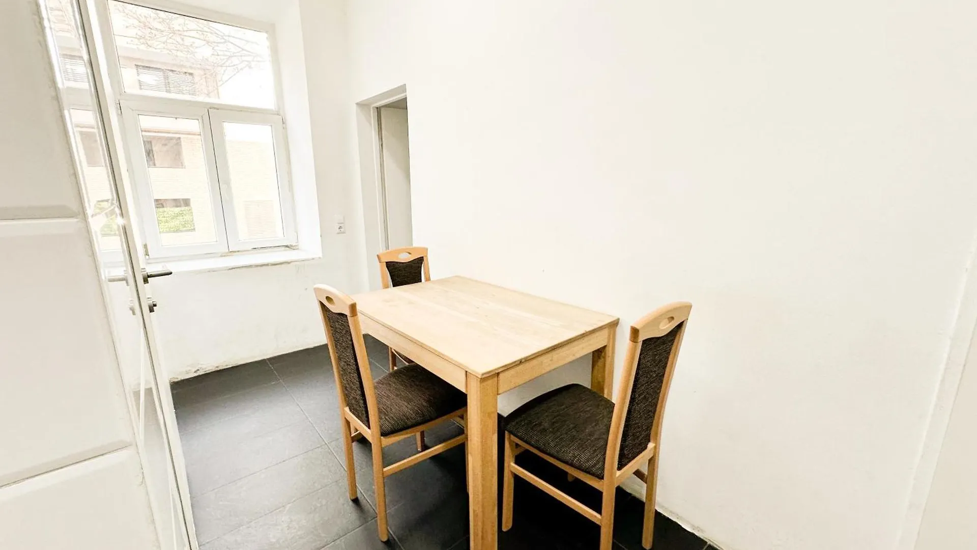 W Apartment - Brigittenau Area Mm7 Vienna 0*,  Austria
