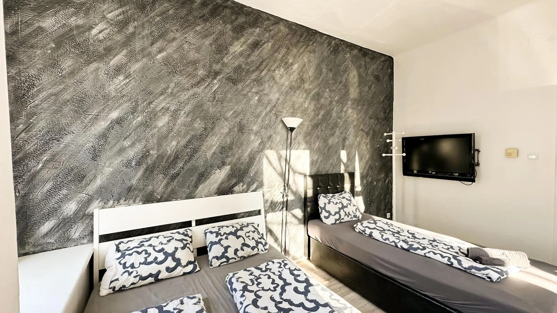 W Apartment - Brigittenau Area Mm7 Vienna